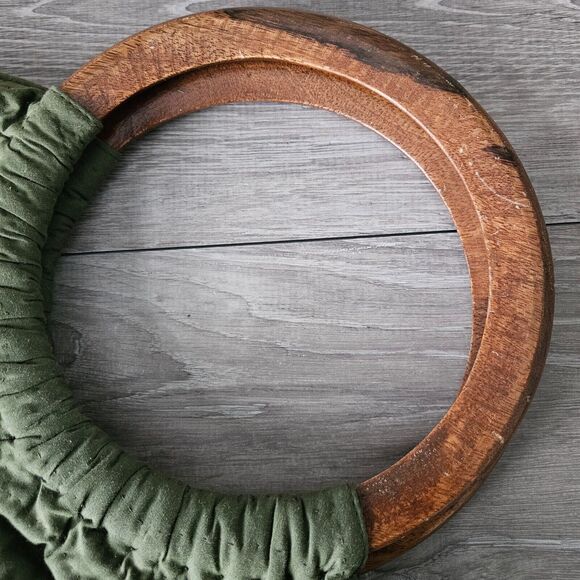 RT Import Boho Multicolor Hawaii Tropical Floral Purse Wood Handle Quilted Bag - Picture 14 of 16